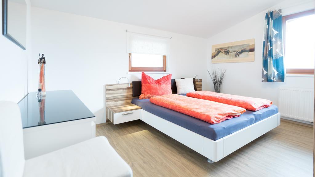 Merlin Lienz Room photo